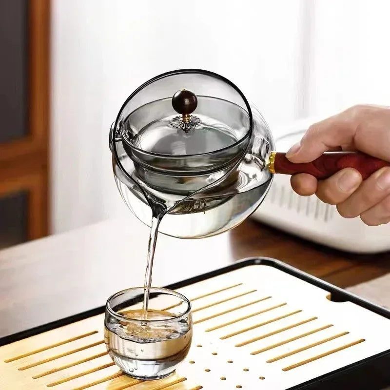 InfuRota Glass Teapot with Rotating Infuser